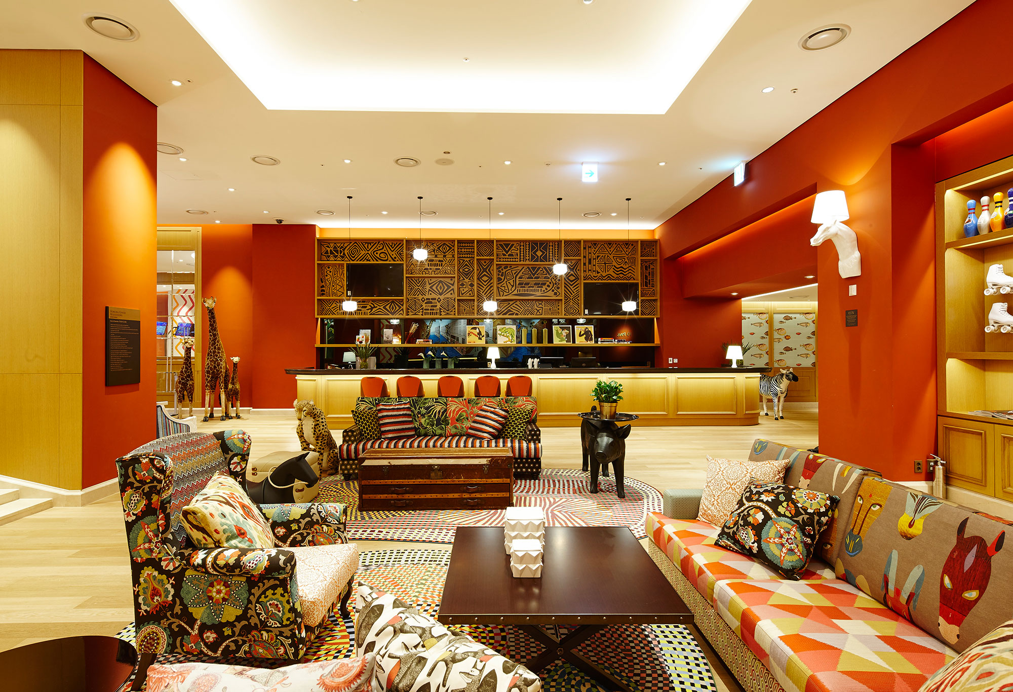 FURNITURE img02